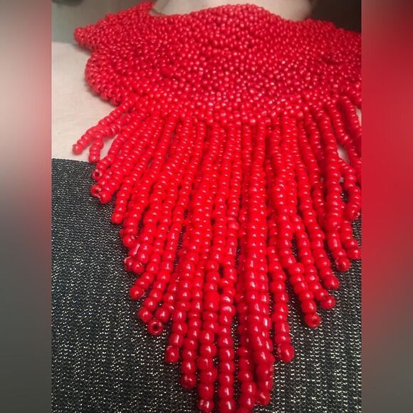 Bold Red Beaded Statement Necklace – Glamorous & Unforgettable - Picture 6 of 17